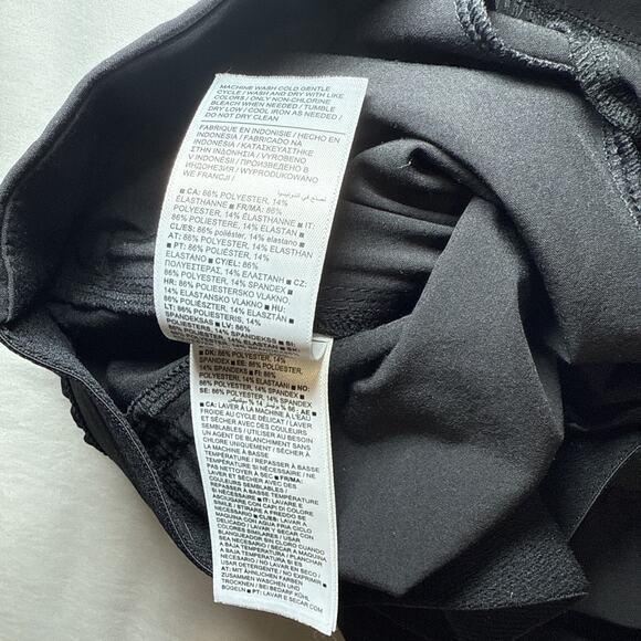 Athleta High Rise Front Seam Straight Pants Womens 6 Black Pockets Pull On EUC - Picture 6 of 14